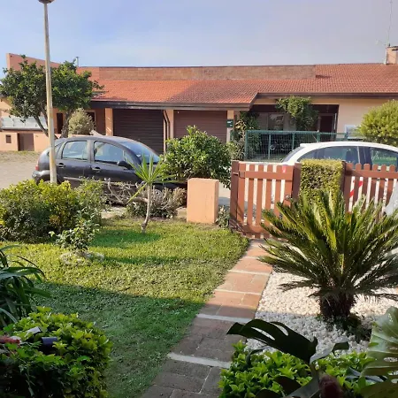 Moradia em condomínio na encosta do Bom Jesus